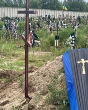 У Бучі сьогодні ховають ще 12 загиблих під час окупації У Бучі сьогодні ховають ще 12 загиблих під час окупації
