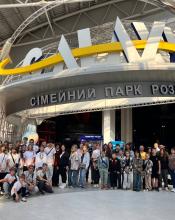 Молодь, що надихає: у рамках обміну національного проєкту «Пліч-о-пліч: згуртовані громади» до Бучі завітали 50 дітей з різних куточків України