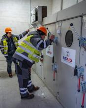 У Бучанській громаді триває заміна старих трансформаторів на нові