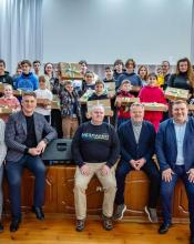 Компанія «Майкрософт Україна» подарувала 50 нових комп’ютерів дітям Бучанської громади Компанія «Майкрософт Україна» подарувала 50 нових комп’ютерів дітям Бучанської громади