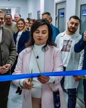 У медичному центрі Medical Plaza у Бучі відкрили інноваційне хірургічне відділення, оснащене надсучасним роботизованим комплексом Da Vinci У медичному центрі Medical Plaza у Бучі відкрили інноваційне хірургічне відділення, оснащене надсучасним роботизованим комплексом Da Vinci