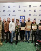 Новий крок до власного дому: ветерани з Бучанської громади отримали сертифікати на житло Новий крок до власного дому: ветерани з Бучанської громади отримали сертифікати на житло