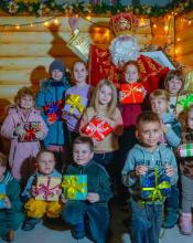 У Бучі розпочала роботу резиденція Святого Миколая: перші гості вже занурилися у зимову казку.