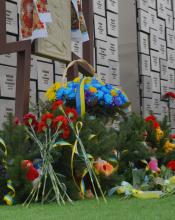 У Бучі вшанували пам‘ять загиблих військових та цивільних жителів, які стали жертвами російських окупантів 