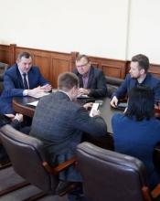 ВАСИЛЬ ВОЛОДІН ПРОВІВ АПАРАТНУ НАРАДУ В КОДА ВАСИЛЬ ВОЛОДІН ПРОВІВ АПАРАТНУ НАРАДУ В КОДА