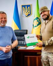 Посилюємо боєздатність ЗСУ: два безпілотники Mavic з тепловізорами та потужну зарядну станцію передали нашим бучанцям на передову