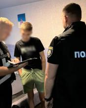 Ошукали військових на 46 млн грн: Нацполіція спільно з молдовськими колегами викрила злочинне угруповання