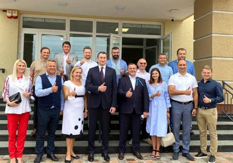 Новий заклад чекає школярів Новий заклад чекає школярів