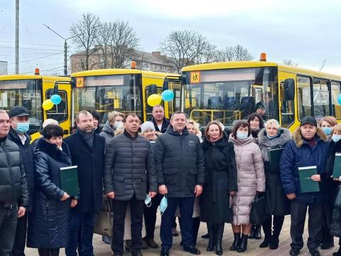 Автобус... під ялинку Автобус... під ялинку