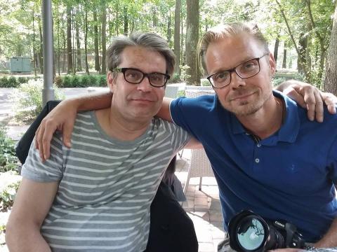 Фінські журналісти знімають фільм про Україну і Бучу Фінські журналісти знімають фільм про Україну і Бучу