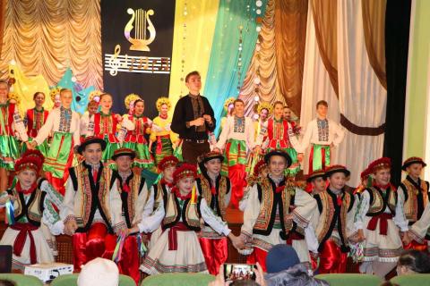 "Пісня буде поміж нас"