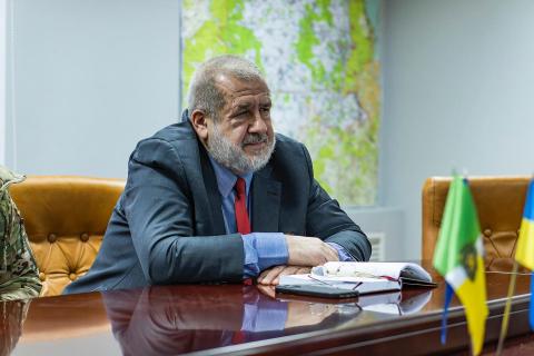 Бучу відвідав відомий кримськотатарський політик і громадський діяч Рефат Чубаров Бучу відвідав відомий кримськотатарський політик і громадський діяч Рефат Чубаров