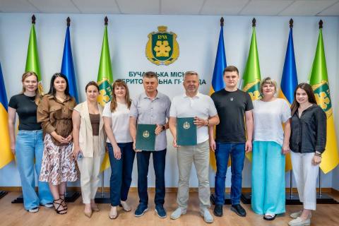 Разом — сильніші. Ще одна громада пліч-о-пліч із Бучею Разом — сильніші. Ще одна громада пліч-о-пліч із Бучею