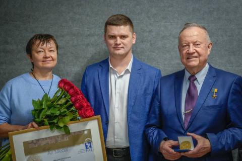 Вперше в історії України: бучанець Олександр Васильович Галуненко отримав Золоту авіаційну медаль — найвищу нагороду Міжнародної авіаційної федерації (FAI) Вперше в історії України: бучанець Олександр Васильович Галуненко отримав Золоту авіаційну медаль — найвищу нагороду Міжнародної авіаційної федерації (FAI)
