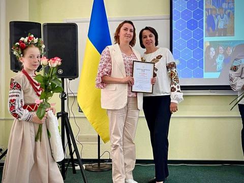 Педагогів Бучанської громади відзначили подяками Київської обласної ради за багаторічну сумлінну працю, професіоналізм, патріотизм та активну громадську позицію Педагогів Бучанської громади відзначили подяками Київської обласної ради за багаторічну сумлінну працю, професіоналізм, патріотизм та активну громадську позицію