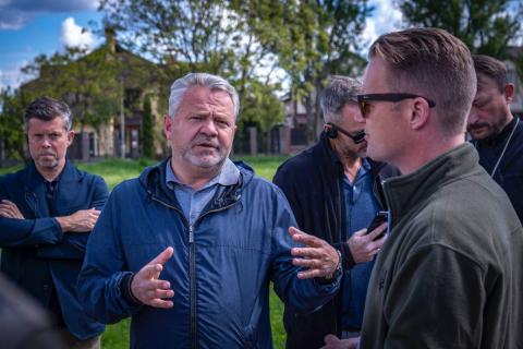 До Бучі завітали представники The Board Network та Посольства Данії в Україні До Бучі завітали представники The Board Network та Посольства Данії в Україні