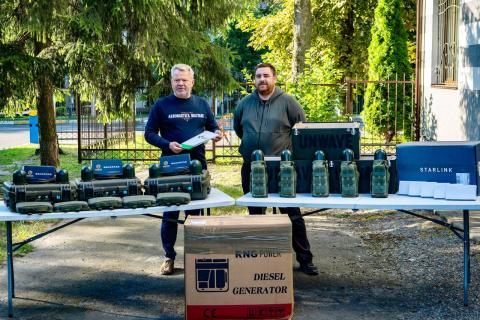 Бучанська громада передала чергову партію допомоги для ЗСУ Бучанська громада передала чергову партію допомоги для ЗСУ