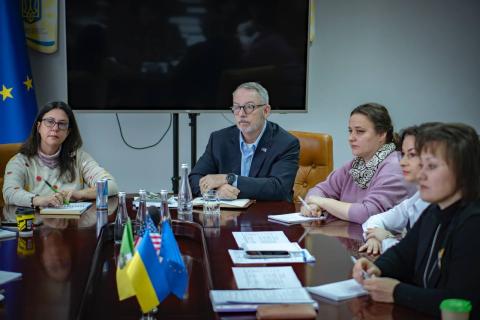 Підтримка ветеранів: команда «Серце Азовсталі» спільно з Американською асоціацією ветеранських організацій та Kyiv School of Economics завітали до Бучі Підтримка ветеранів: команда «Серце Азовсталі» спільно з Американською асоціацією ветеранських організацій та Kyiv School of Economics завітали до Бучі