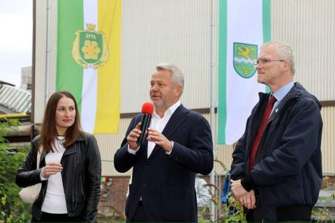 У Бергіш-Гладбах дали старт будівництву площі Бучі У Бергіш-Гладбах дали старт будівництву площі Бучі