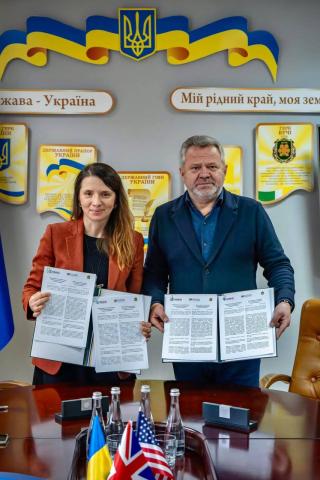 Розпочинаємо нове стратегічне партнерство. Підписано меморандум про співпрацю з проєктом Pro-integrity «Сприяння доброчесності у публічному секторі», що фінансується USAID та UK International Development. Розпочинаємо нове стратегічне партнерство. Підписано меморандум про співпрацю з проєктом Pro-integrity «Сприяння доброчесності у публічному секторі», що фінансується USAID та UK International Development.