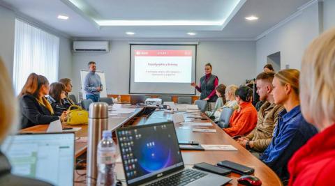 У Бучі стартував перший тренінг з підтримки мікробізнесу в рамках проєкту S.T.A.R.T., яку реалізує організація «Карітас-Спес Україна» спільно з БО БФ «Карітас-Спес Київ» за підтримки Catholic Relief Services (CRS)