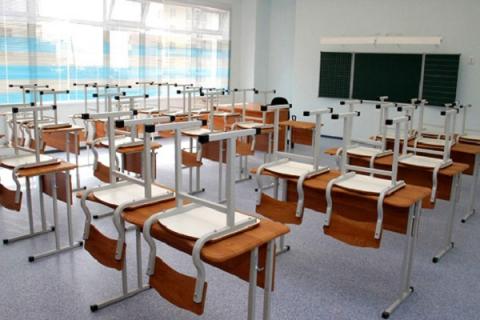 У НВК "СЗОШ І-ІІІ ст. - ЗОШ І-ІІІ ст." № 4 призупинено навчання У НВК "СЗОШ І-ІІІ ст. - ЗОШ І-ІІІ ст." № 4 призупинено навчання