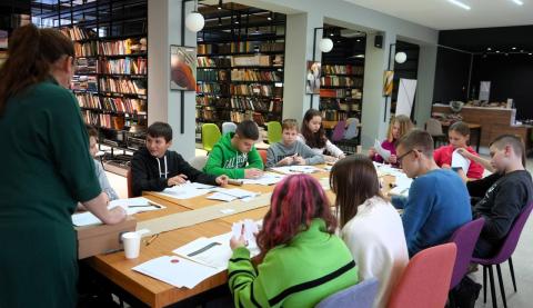 Новаторський підхід до вивчення історії України продемонстрували у Бучанській Публічній бібліотеці Новаторський підхід до вивчення історії України продемонстрували у Бучанській Публічній бібліотеці