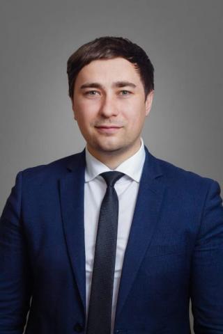 Роман Лещенко: «Я як Голова Держгеокадастру, передам земельні повноваження народу» Роман Лещенко: «Я як Голова Держгеокадастру, передам земельні повноваження народу»