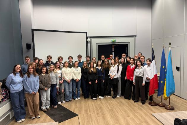 Майбутнє неможливе без знання свого минулого. Пам’ять – це фундамент, на якому тримається сильне суспільство. Майбутнє неможливе без знання свого минулого. Пам’ять – це фундамент, на якому тримається сильне суспільство.