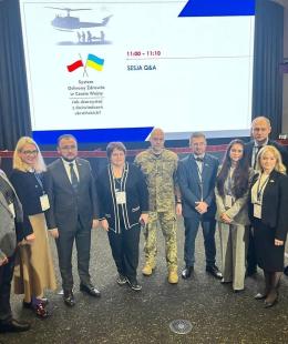 Медична директорка Бучанського центру первинної медико-санітарної допомоги Оксана Джам взяла участь у міжнародній конференції «Система охорони здоров’я у воєнний час: як скористатися досвідом України?». Медична директорка Бучанського центру первинної медико-санітарної допомоги Оксана Джам взяла участь у міжнародній конференції «Система охорони здоров’я у воєнний час: як скористатися досвідом України?».