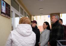 На будівлі Бучанського ліцею №9 відкрили анотаційну дошку загиблому Герою Юрію Чабаху