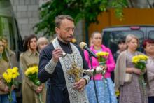 У Бучі відкрили меморіальні дошки на честь Героїв – Богдана Замостяна та Ігоря Недашківського У Бучі відкрили меморіальні дошки на честь Героїв – Богдана Замостяна та Ігоря Недашківського